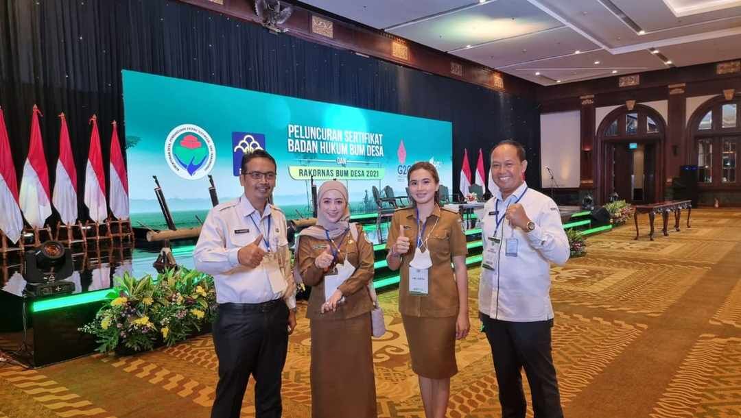 Kades Angel Emitasari Terpilih Mewakili Kabupaten Lamongan dalam Rakornas Bumdes di Jakarta