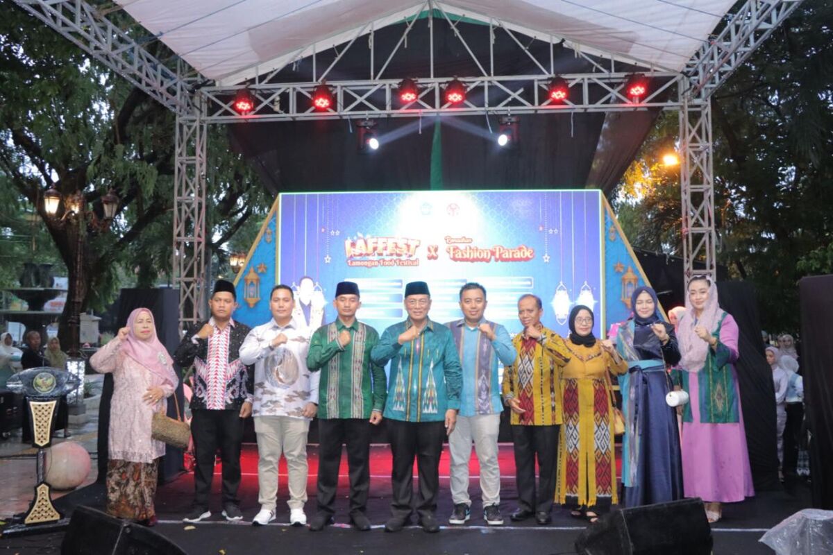 Wakapolres Lamongan Dampingi Forkopimda Dalam Pembukaan LA Festival dan Ramadhan Fashion 2024