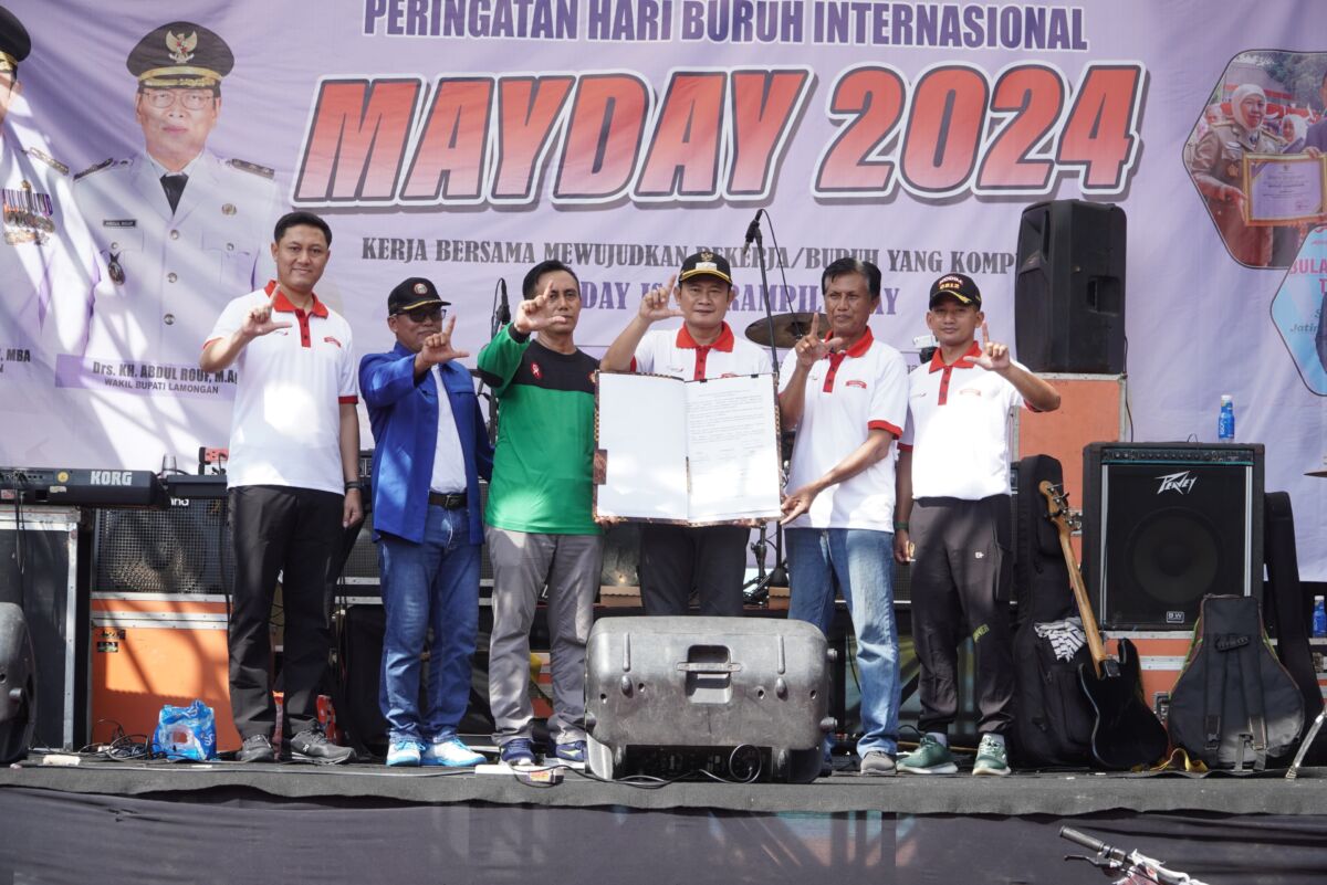 Peringati Hari Buruh Internasional, Ini Komitmen Pemkab Lamongan Kepada Para Pekerja