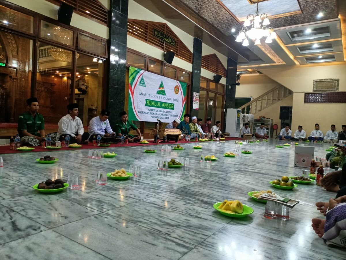 Majelis Dzikir dan Sholawat Rijalul Ansor serta Pelantikan PR. GP. Ansor Desa Siman Berlangsung Khidmat