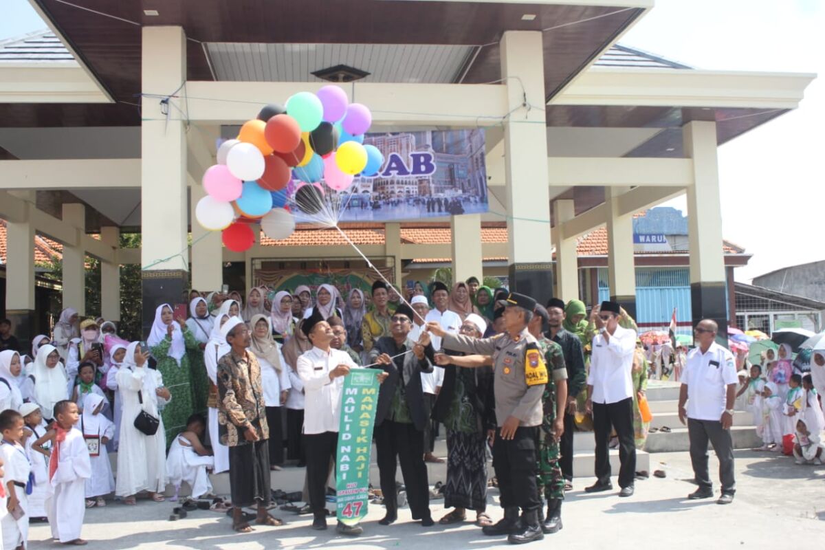 Harlah IG PAUD Muslimat NU ke 57 Gelar Manasik Haji IG PAUD se-Kecamatan Glagah.