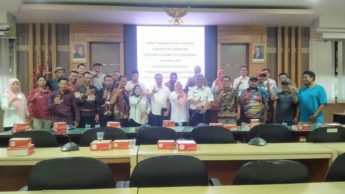 Sampaikan Persoalan Peternak, Pejuang FCR Audiensi dengan Komisi B DPRD Kabupaten Lamongan.