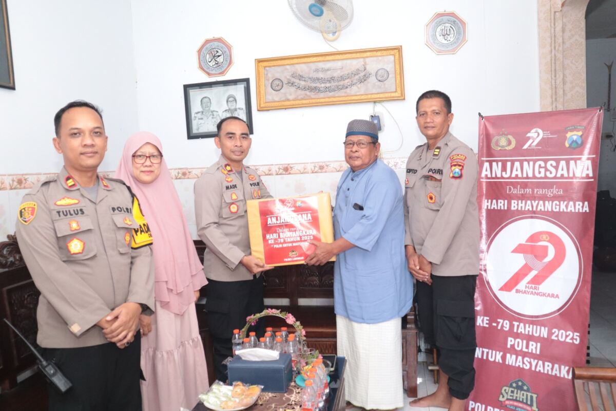 Peringati Hari Bhayangkara ke-79, Polres Lamongan Anjangsana ke Purnawirawan Polri