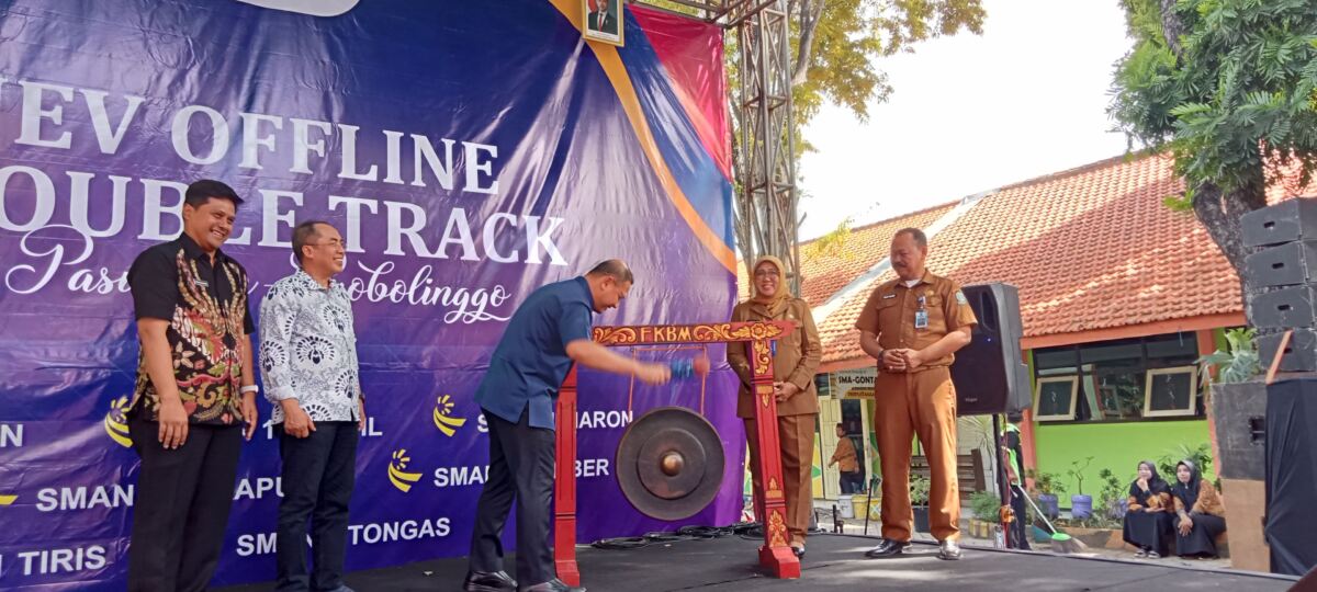 Double Track SMA Lampaui Target, Alumni Pasuruan-Probolinggo Makin Mandiri.