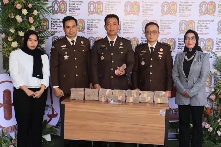 Dugaan Korupsi Tanah Negara di Paciran, Kejari Lamongan Sita Dokumen dan Rp1,5 Miliar