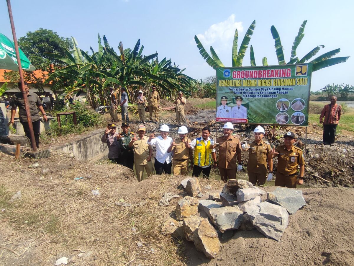 Danramil 0812/22 Glagah Dampingi Bupati Lamongan Giat Groundbreaking Irigasi Bengawan Solo