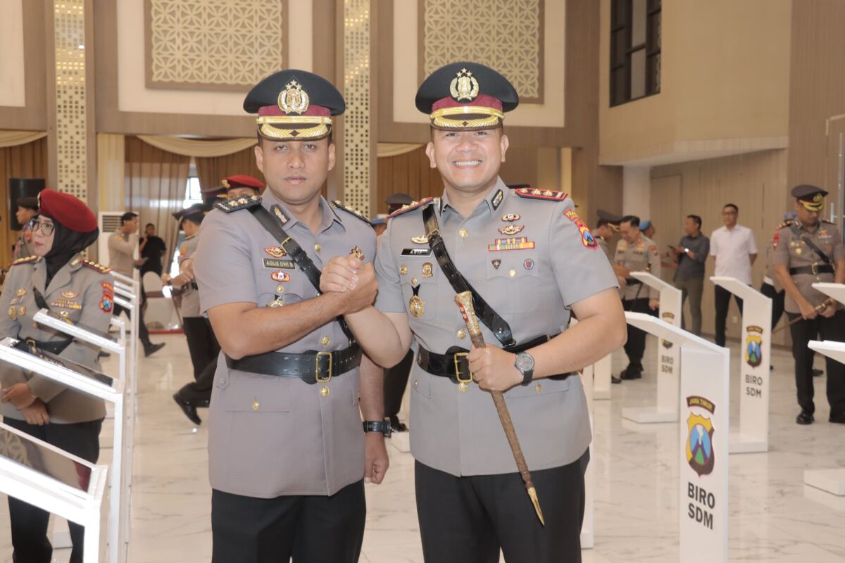 Tongkat Komando Polres Lamongan Resmi Beralih, AKBP Arif Fazlurrahman Gantikan AKBP Agus Dwi Suryanto