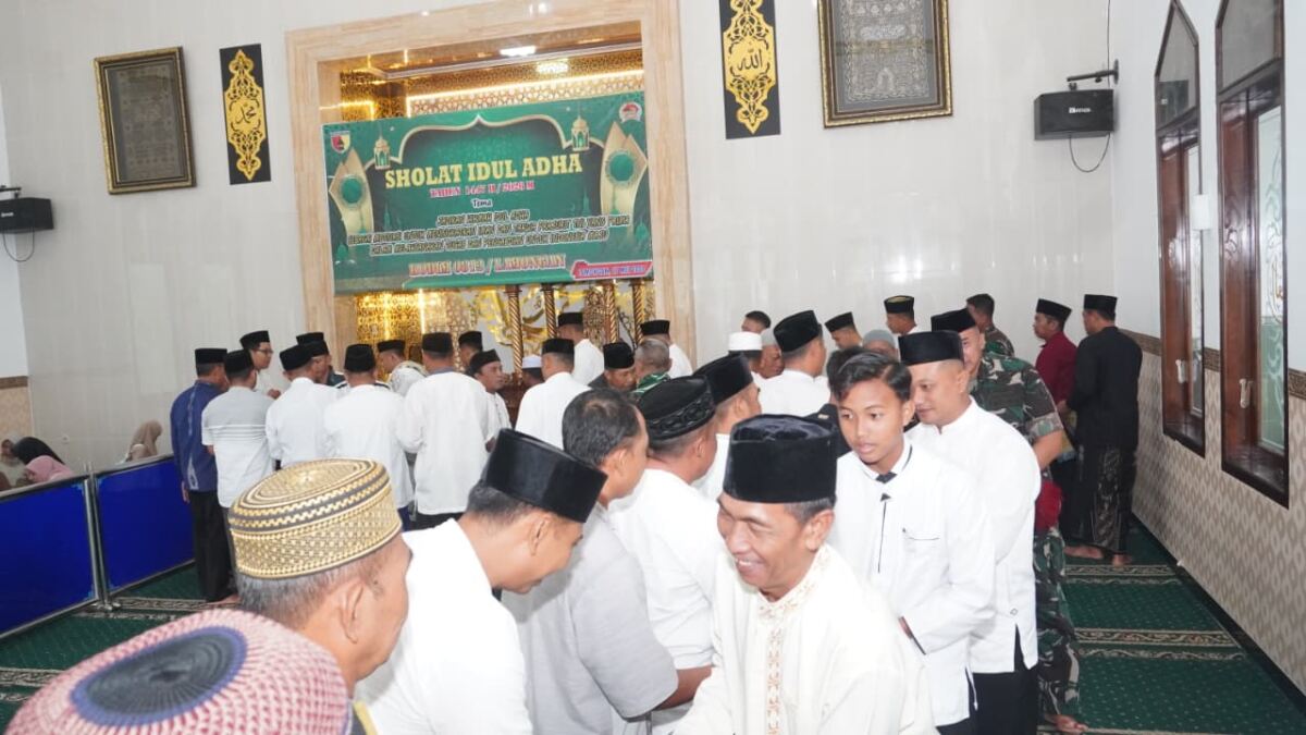 Dandim 0812/Lamongan Ajak Prajurit Jadikan Idul Adha Momentum Perkuat Keimanan dan Jiwa Sosial